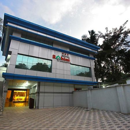 Hotel Rohini International Kallar  Ngoại thất bức ảnh
