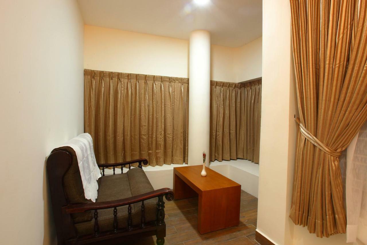 Hotel Rohini International Kallar  Ngoại thất bức ảnh