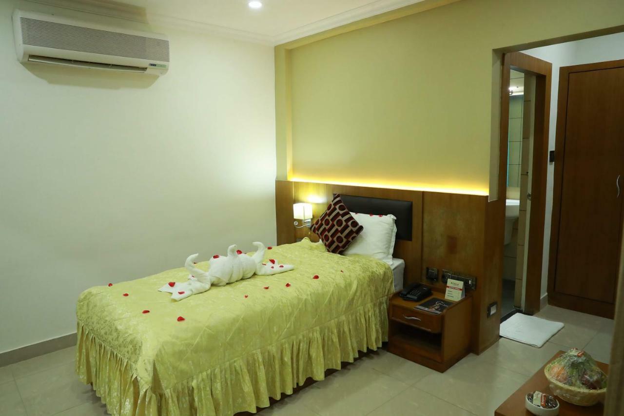 Hotel Rohini International Kallar  Ngoại thất bức ảnh