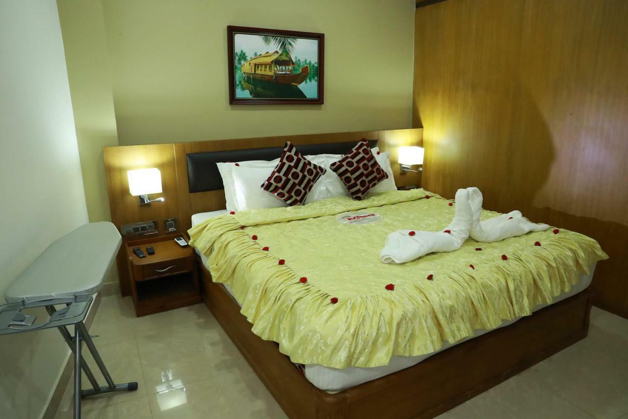 Hotel Rohini International Kallar  Ngoại thất bức ảnh