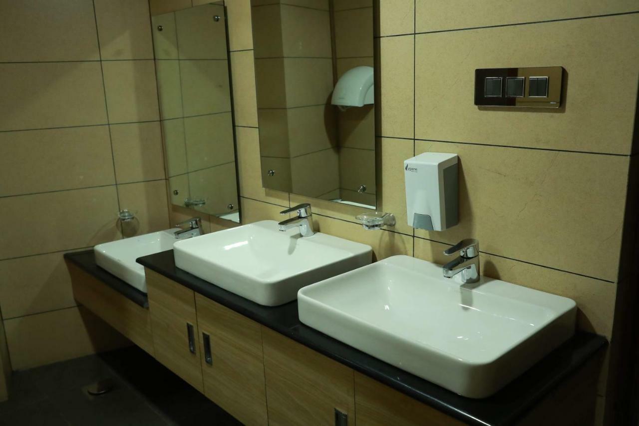 Hotel Rohini International Kallar  Ngoại thất bức ảnh