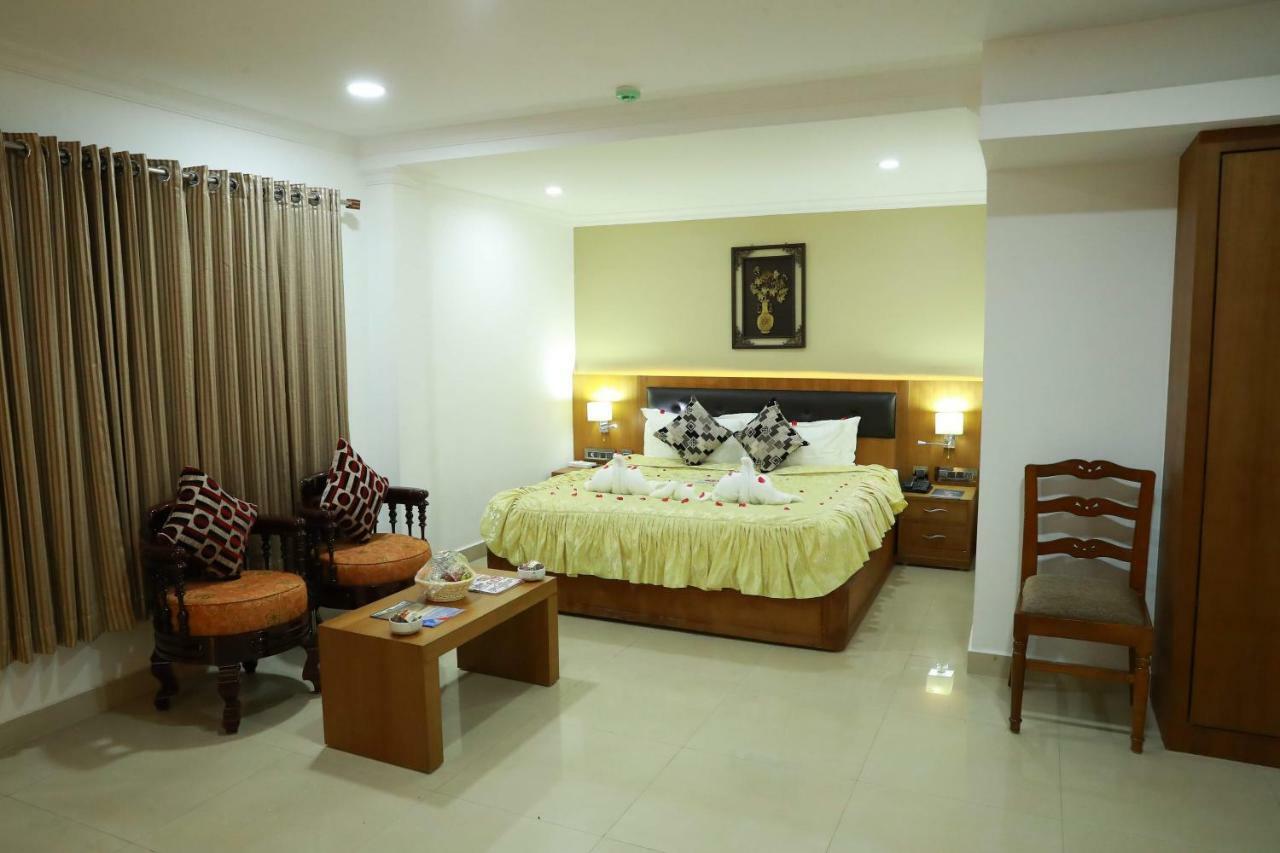 Hotel Rohini International Kallar  Ngoại thất bức ảnh