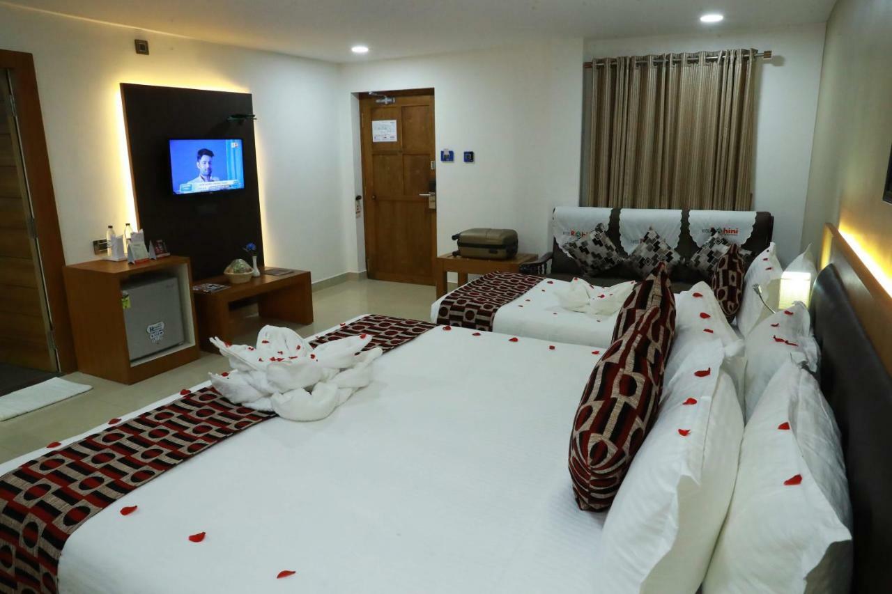 Hotel Rohini International Kallar  Ngoại thất bức ảnh