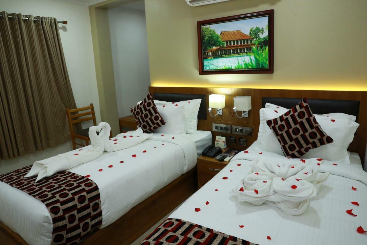 Hotel Rohini International Kallar  Ngoại thất bức ảnh