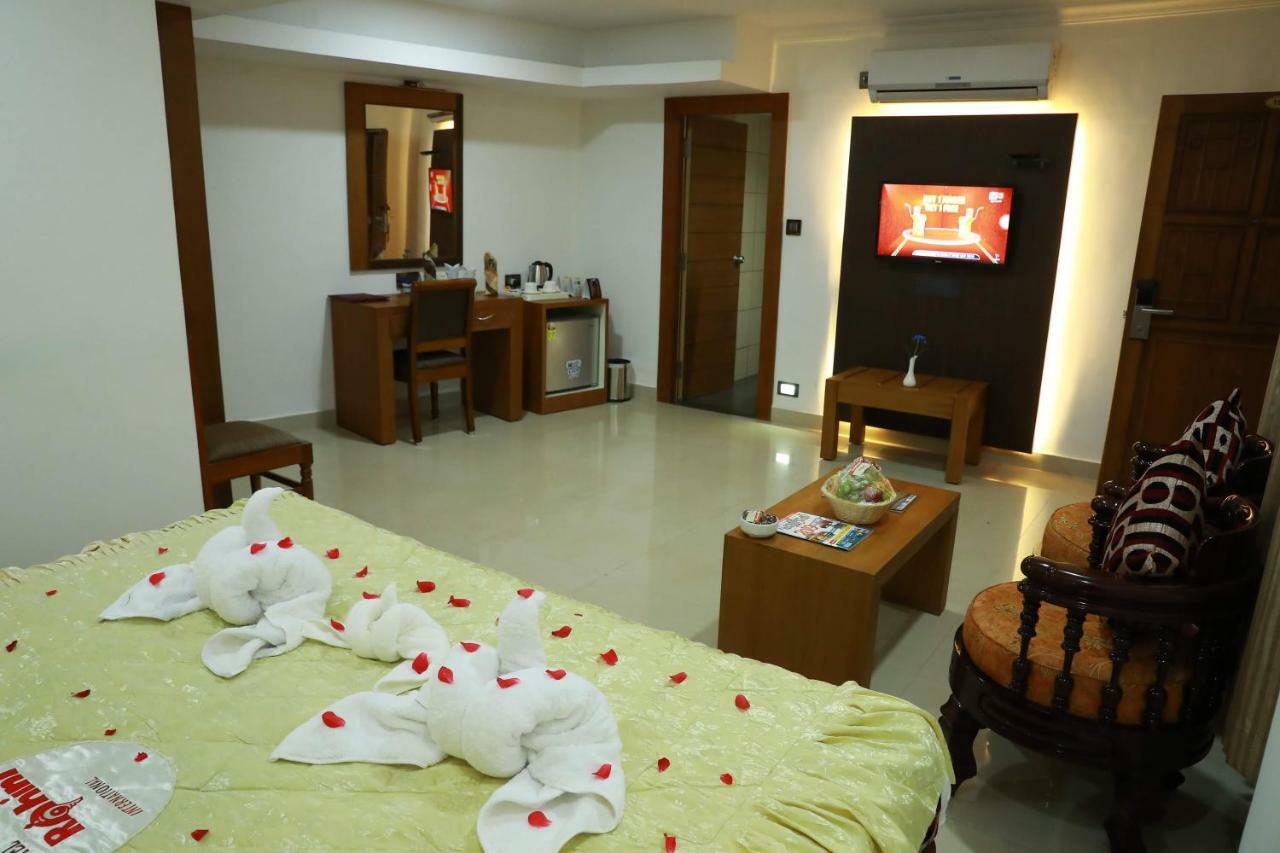 Hotel Rohini International Kallar  Ngoại thất bức ảnh