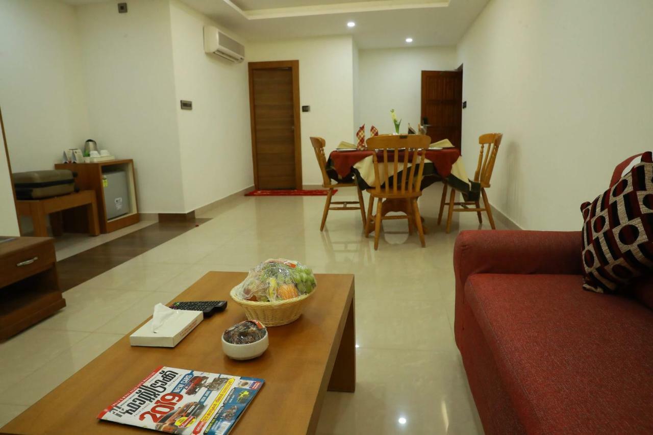 Hotel Rohini International Kallar  Ngoại thất bức ảnh